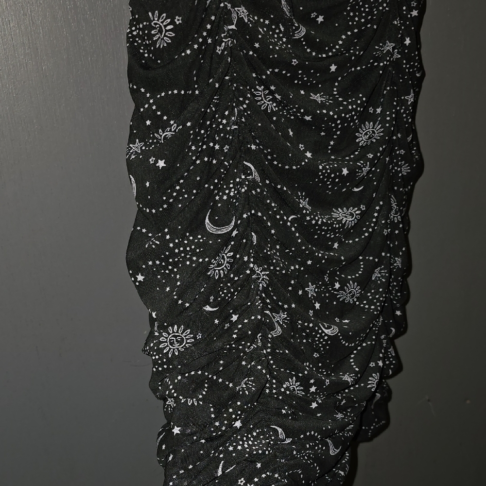 Black Mini Form Fitting ,Long Mini Or Pulled Up - image 4